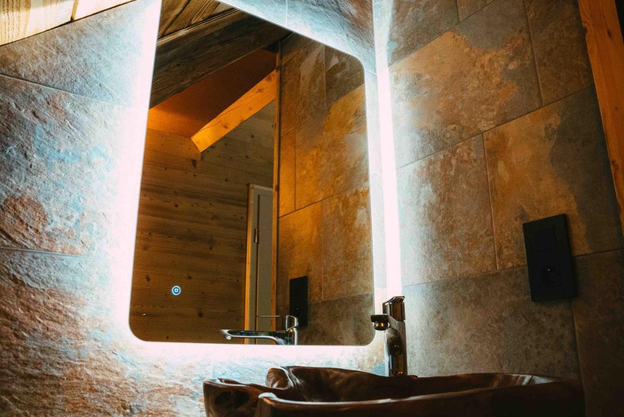 Le Grand Petit Prince - Domaine De Charme - Jacuzzis Privatifs Гебвиллер Экстерьер фото
